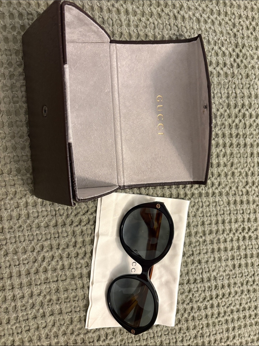 Gucci Men's Black & Tortoiseshell Round Sunglasses